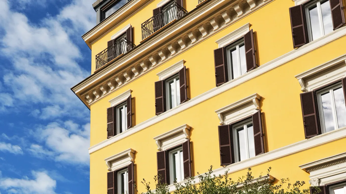 Detail of Hotel Eden facade daylight