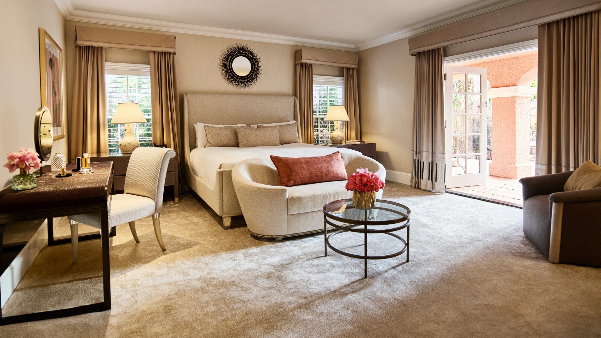 Bungalow 1A Bedroom at The Beverly Hills Hotel, Los Angeles 