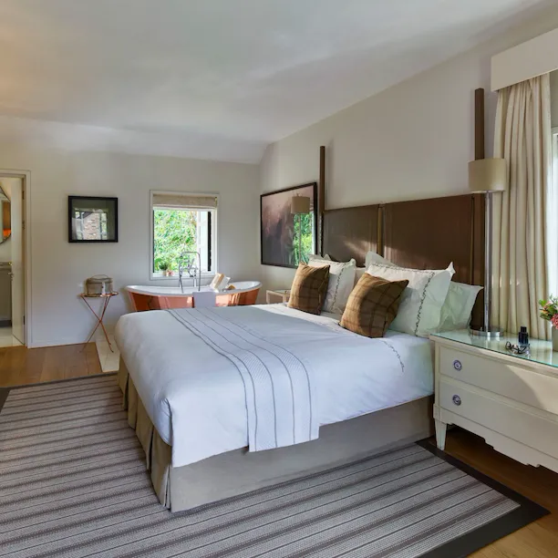 Coworth Park-Cottage Executive Suite-Farmer's East bedroom