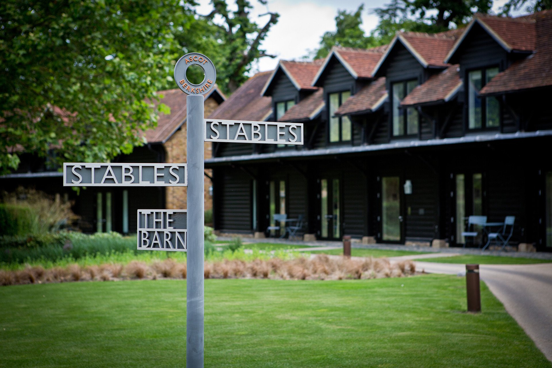 Coworth Park-Stables-sign-summer-highres