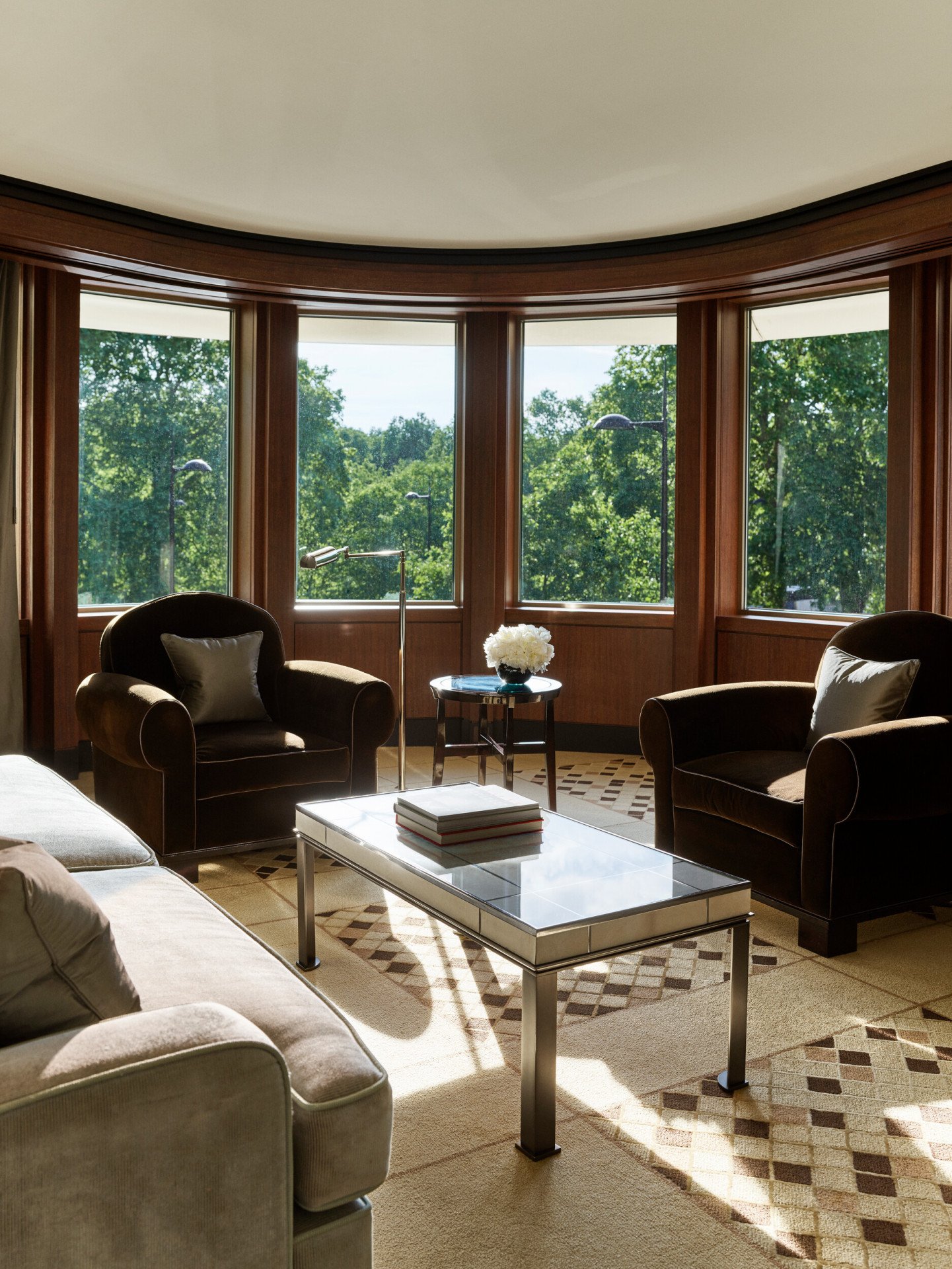 Park Lane Suite-living room