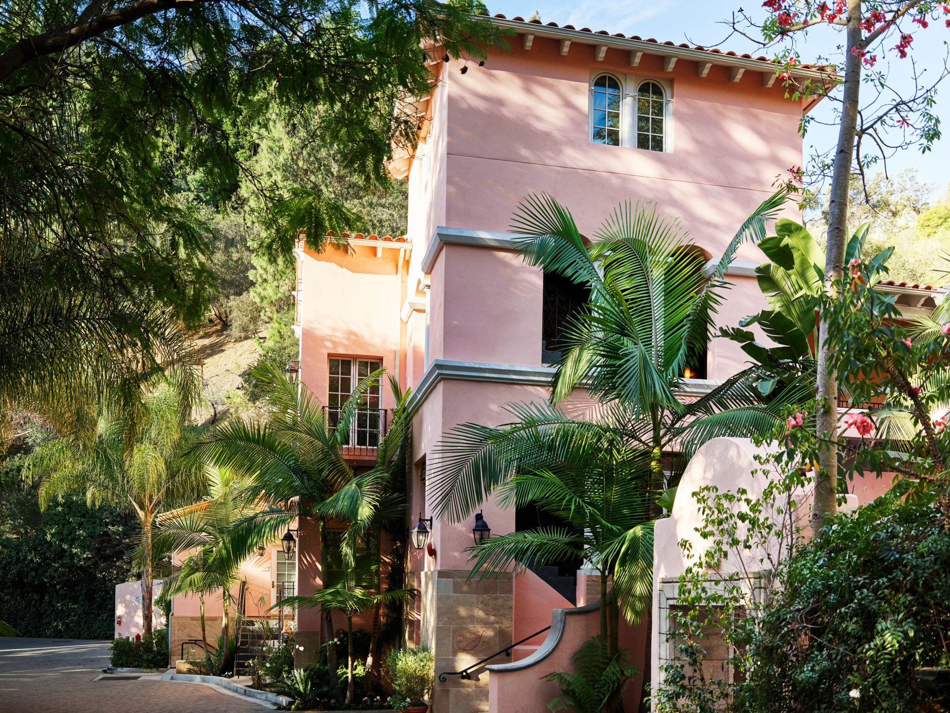 Exterior of Spa building at Hotel Bel-Air