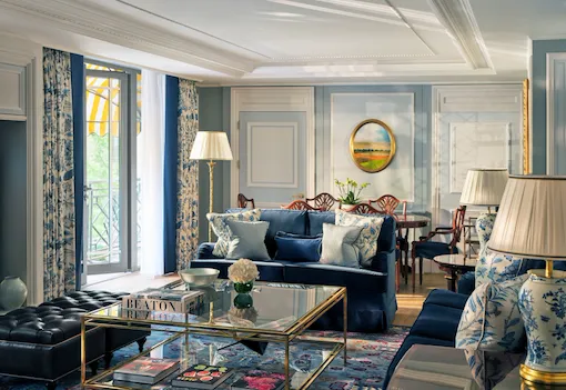 Hyde Park Suite living area