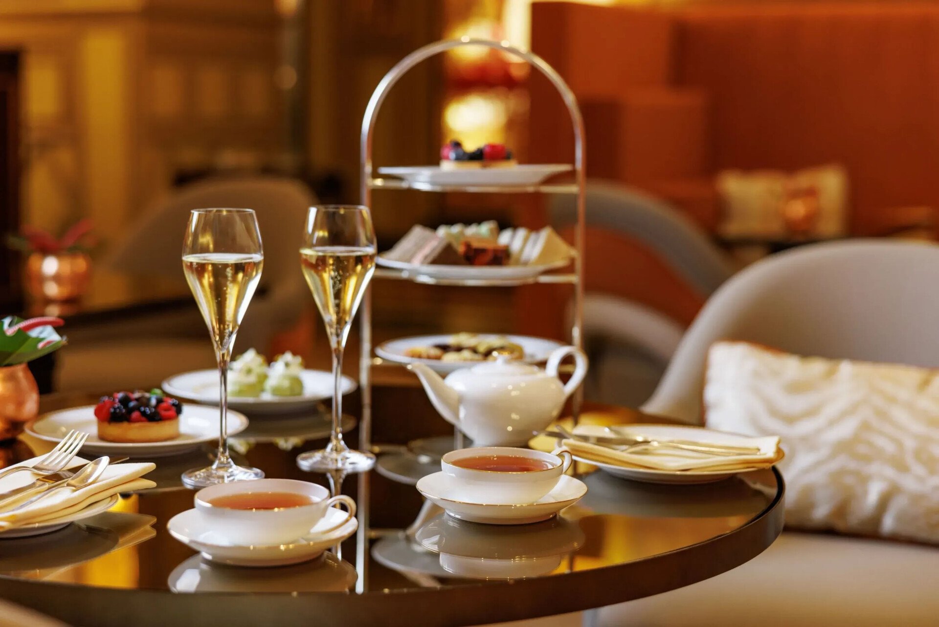 Afternoon tea at Il Salotto