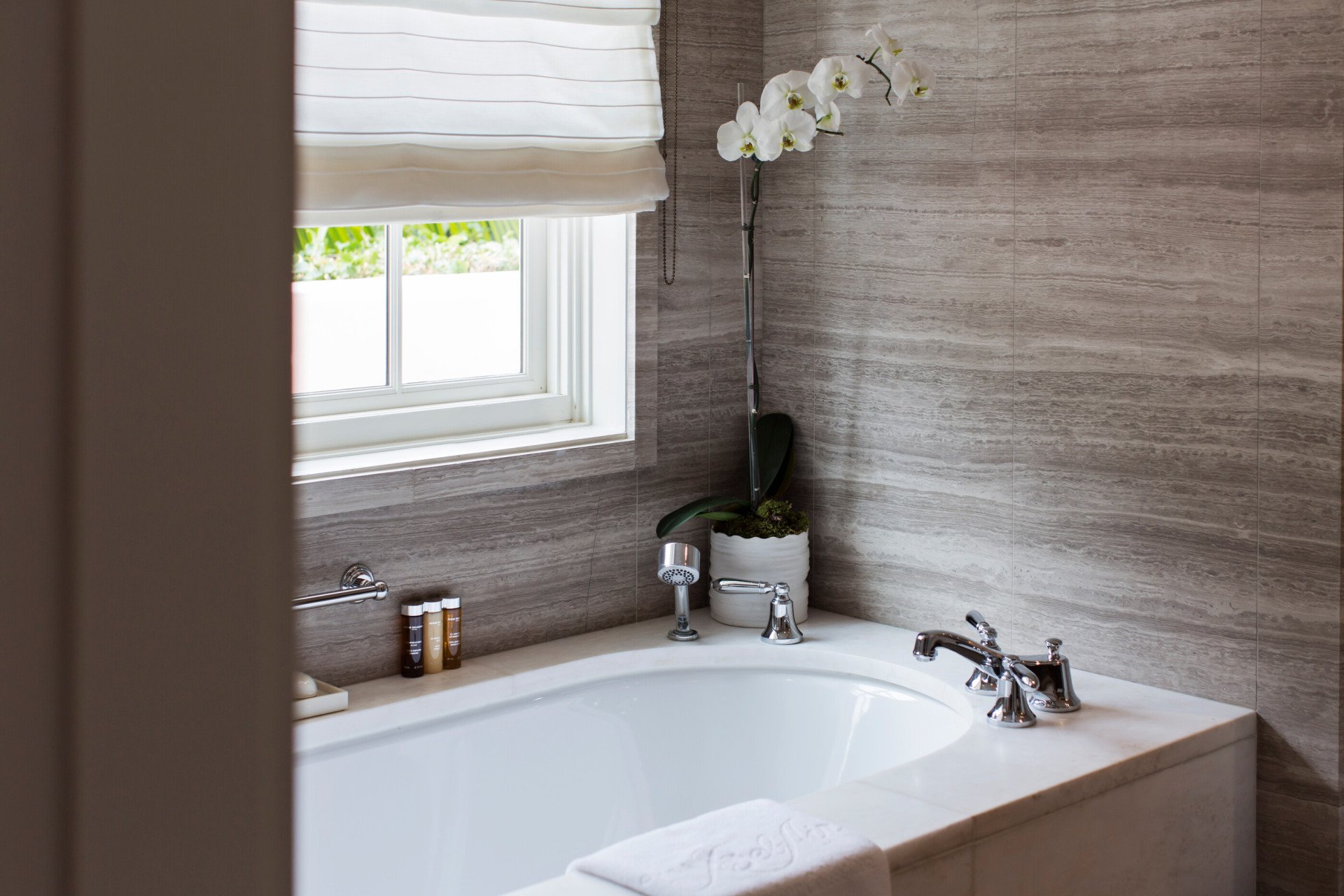 Marble bathrooms with double vanity and deep soaking tubs