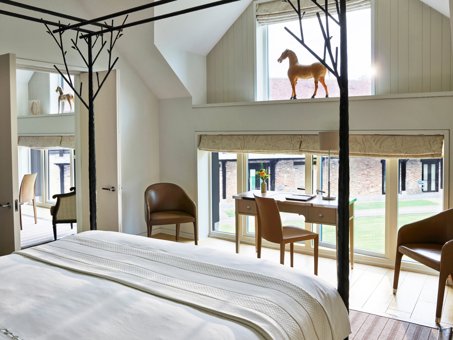 Coworth Park-Stable Premium Suite- BEDROOM horse sculpture on the window sill
