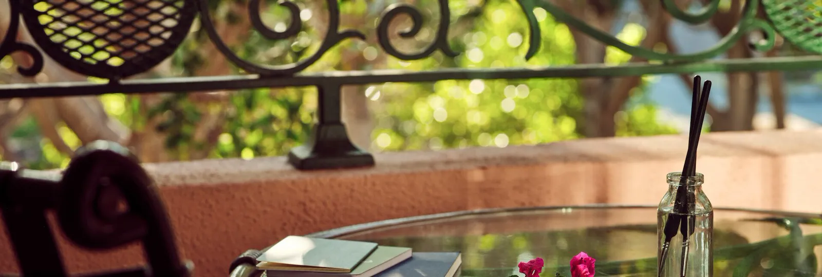 Bungalow 12D patio moment