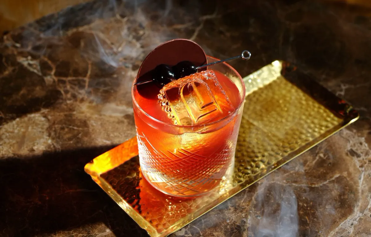 Cocktail at Bitter Honey, The Lana - Dorchester Collection