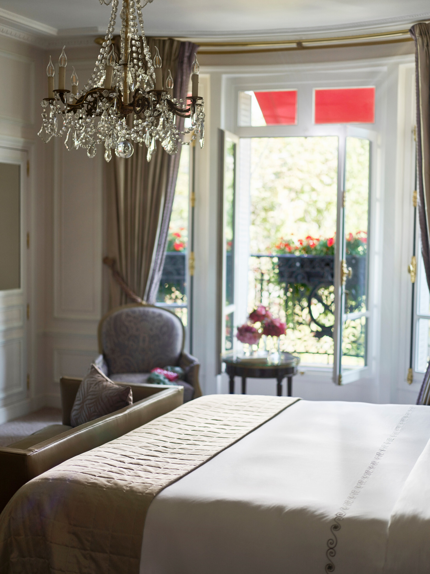 HPA-209-210-Prestige-Suite-Bed-2-HR-by-markread