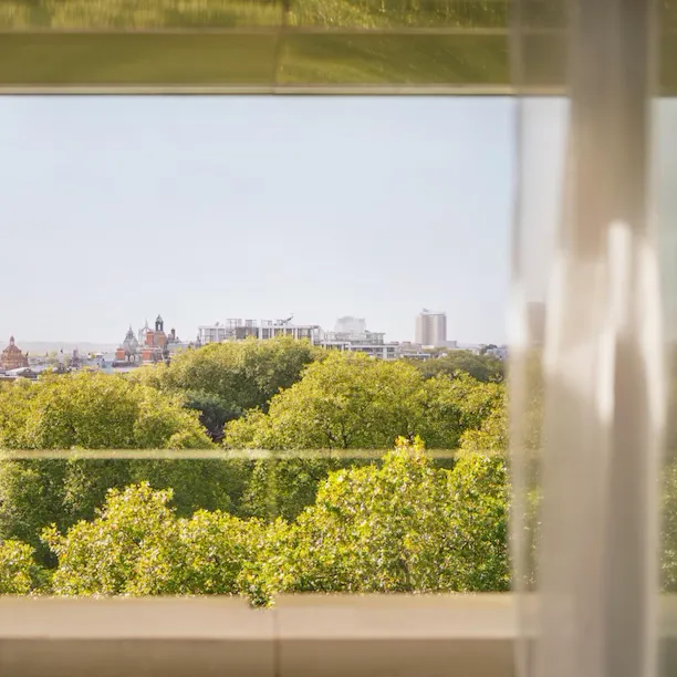 London Balcony suite at 45 Park Lane
