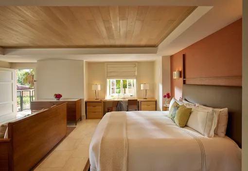 HBA_CANYON_STUDIO_267_050_v2_RGB_HR