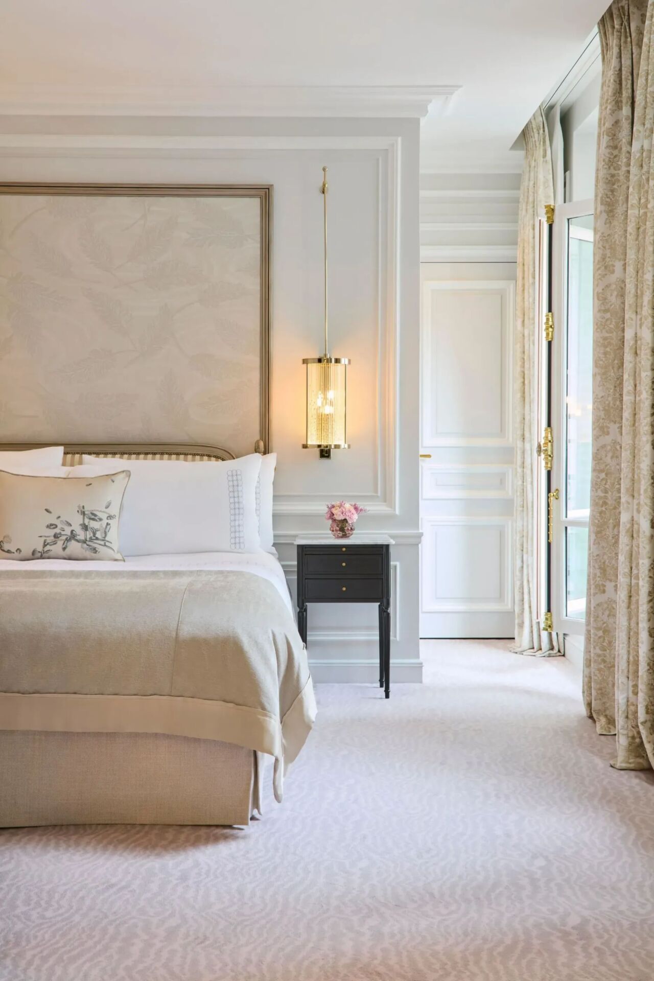 Deluxe Junior Suite #540