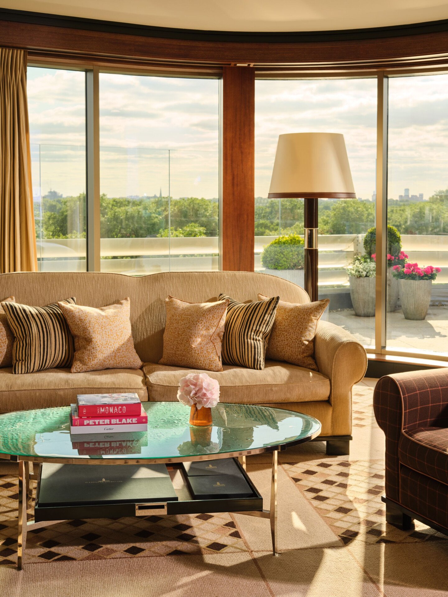 The Penthouse terrace suite in eventing light at 45 Park Lane