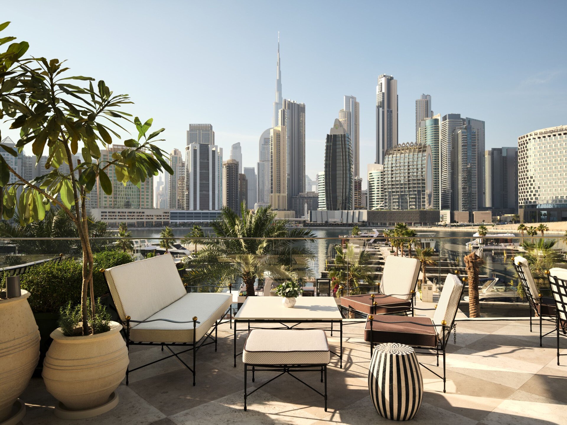 The Gallery & lobby at The Lana, Dubai