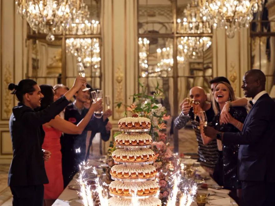 Wedding cake arrival in the Salon Pompadour at Le Meurice, Paris - Dorchester Collection