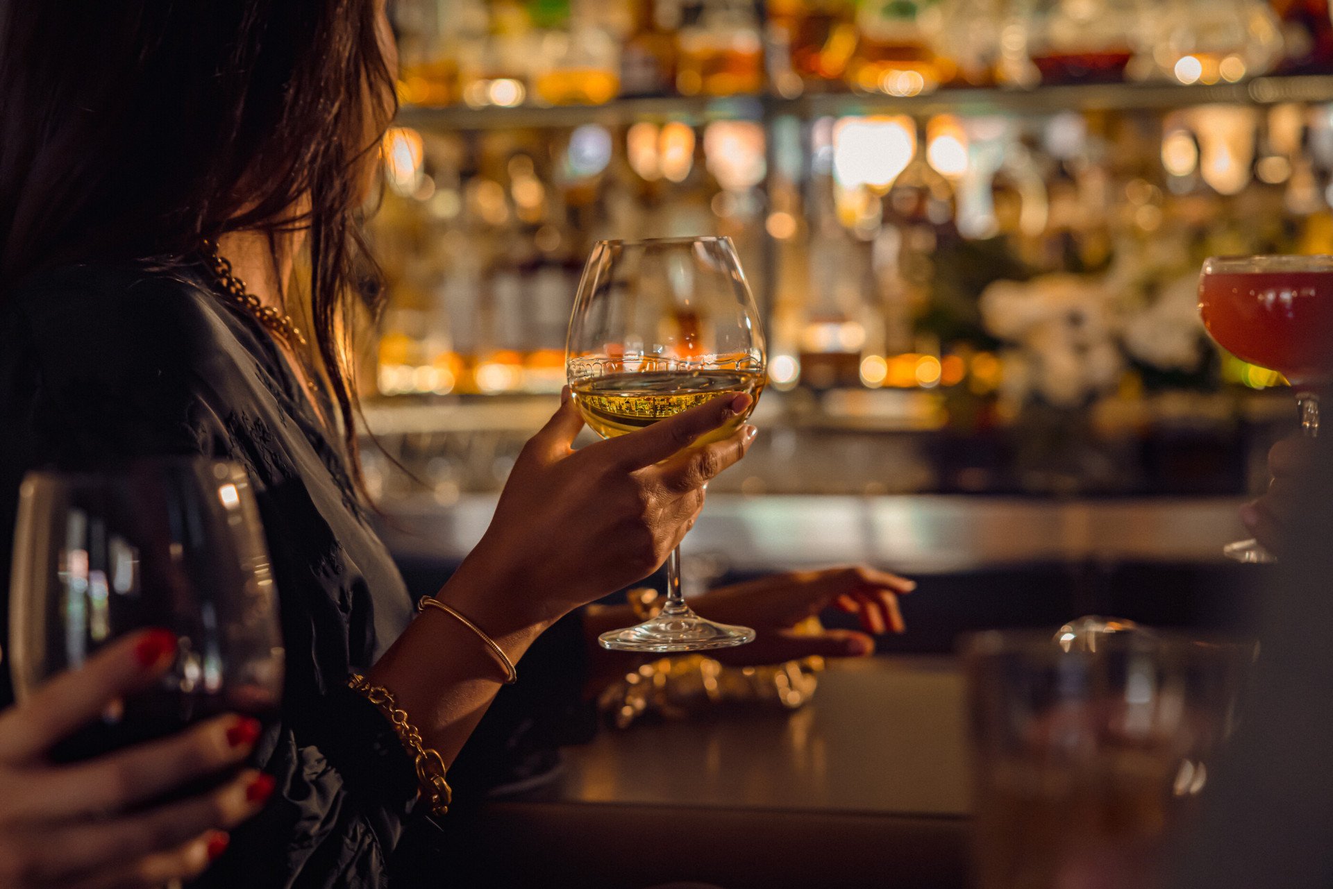 Dining in the Bar & Lounge at Hotel Bel-Air, Los Angeles 