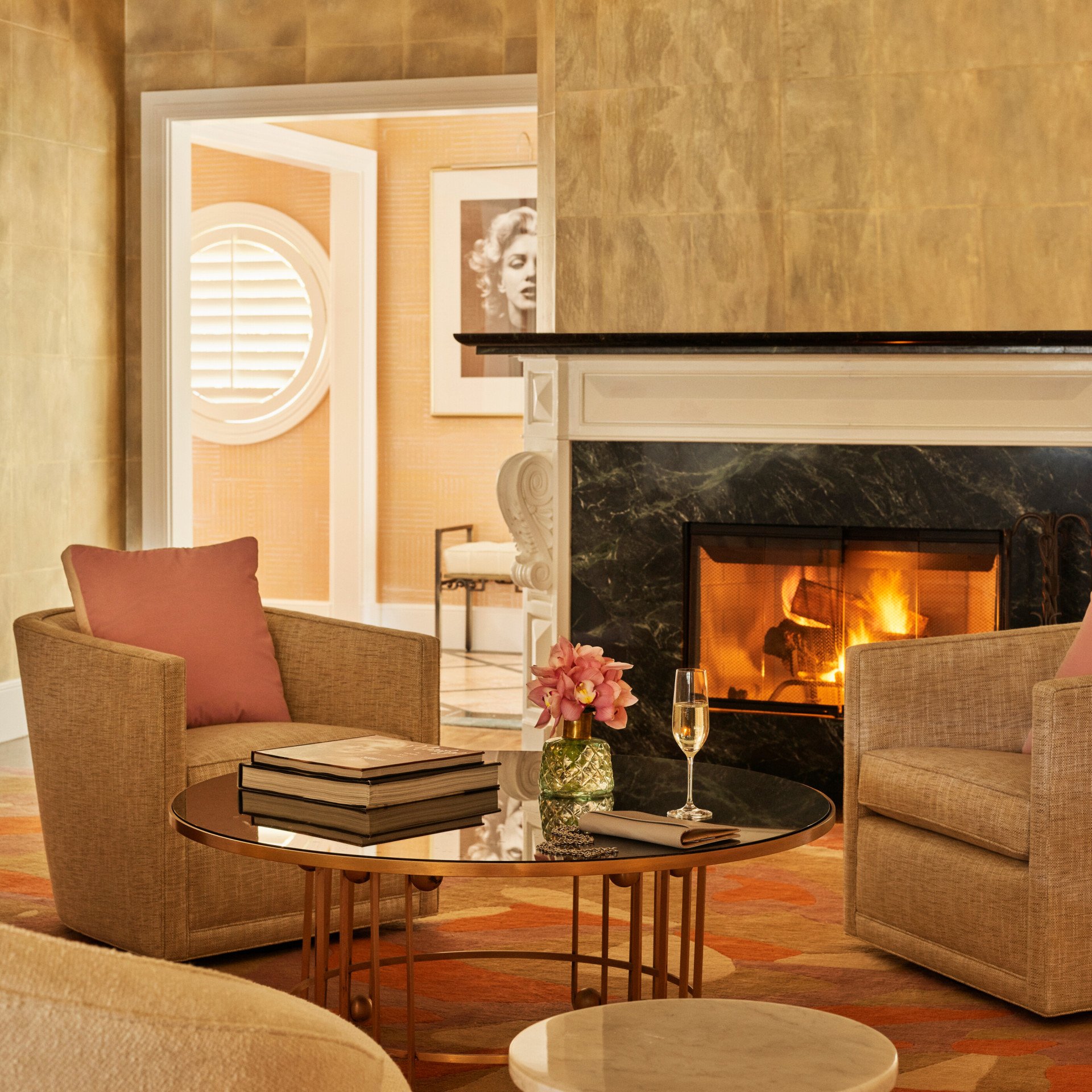 Bungalow 1A living room seating area with fireplace 