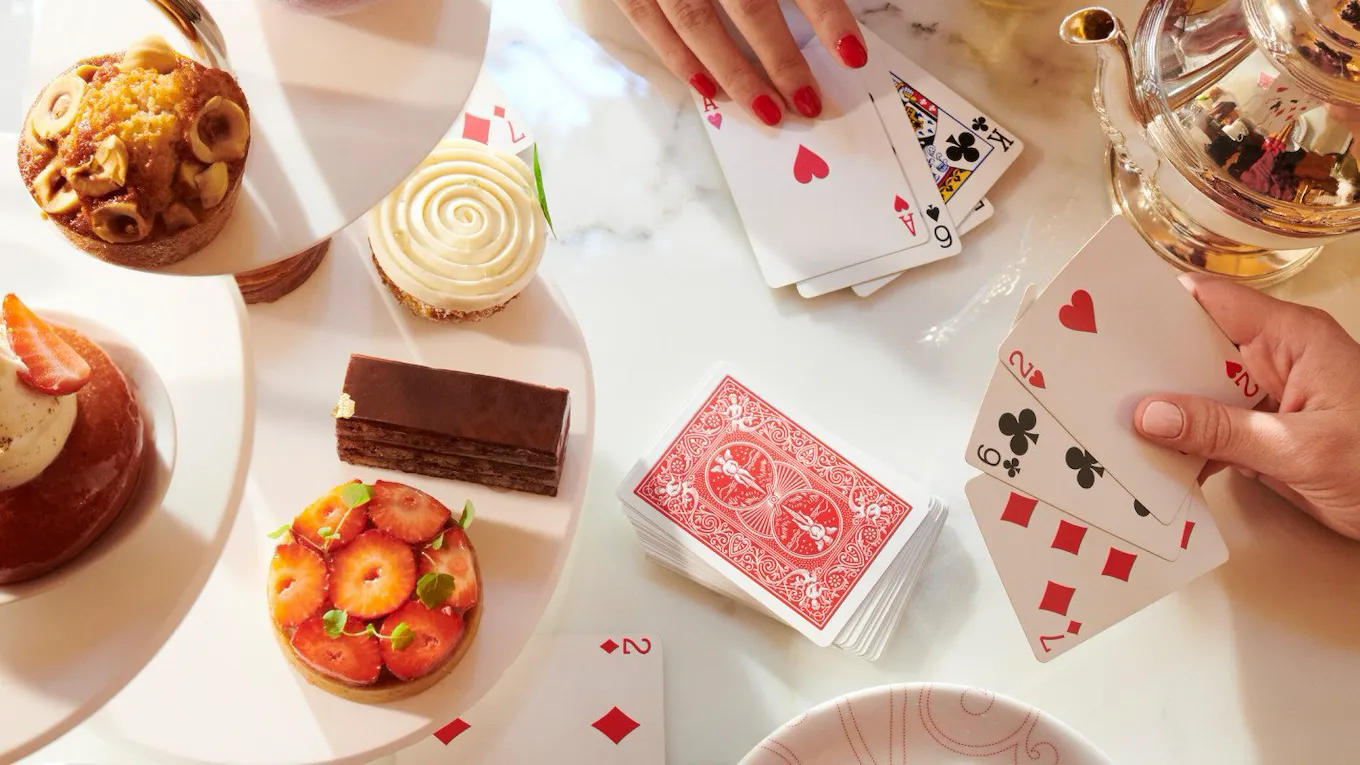 at La Galerie, Hôtel Plaza Athénée, Paris