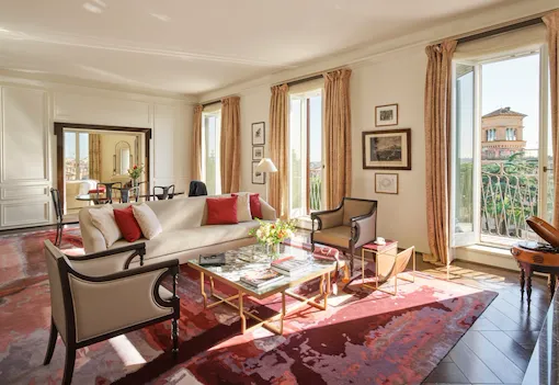 Presidential suite living room at Hotel Eden, Rome