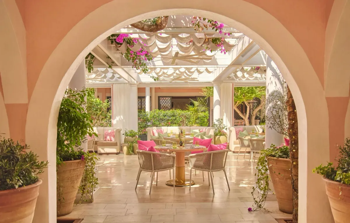 The Restaurant at Hotel Bel-Air front booth facing full view